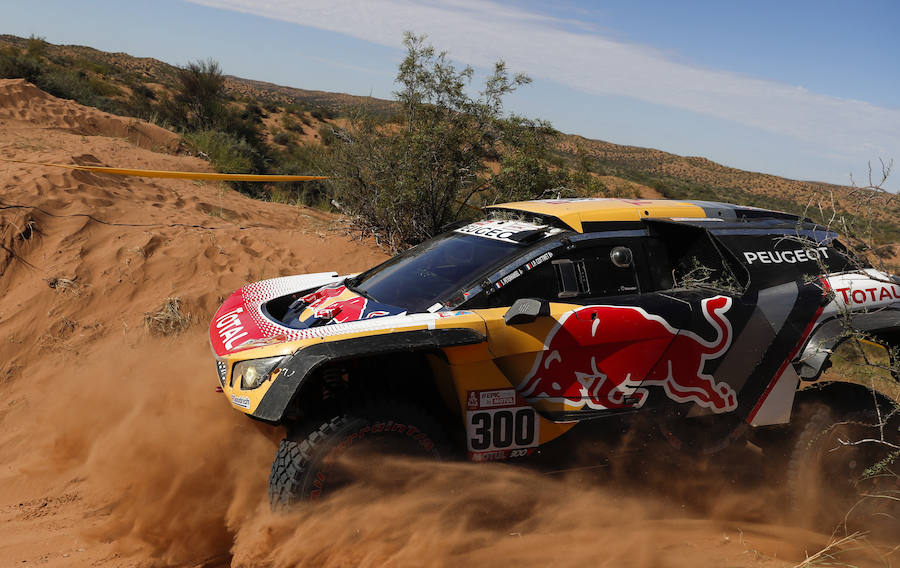 El piloto francés de Peugeot Stephane Peterhansel.