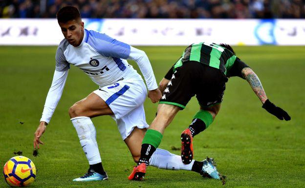 Joao Cancelo, durante un partido con el Inter de Milán.