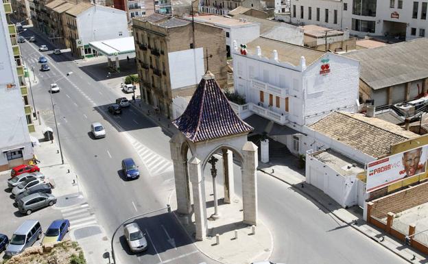 Cruz Cubierta del antiguo Camino Real de Xàtiva.