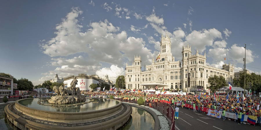 MADRID | Rastreator ha dado a conocer los destinos más buscados, a través de su portal. En el listado de los 15 municipios que mayor interés muestran los viajeros como posibles destinos se encuentran 4 localidades de la Comunitat Valenciana. Madrid, Benidorm, Barcelona, Gran Canaria, Valencia, Sevilla, Tenerife, Málaga, Salou y Granada forman el top 10. En las siguientes posiciones se encuentran Peñíscola y Gandia.