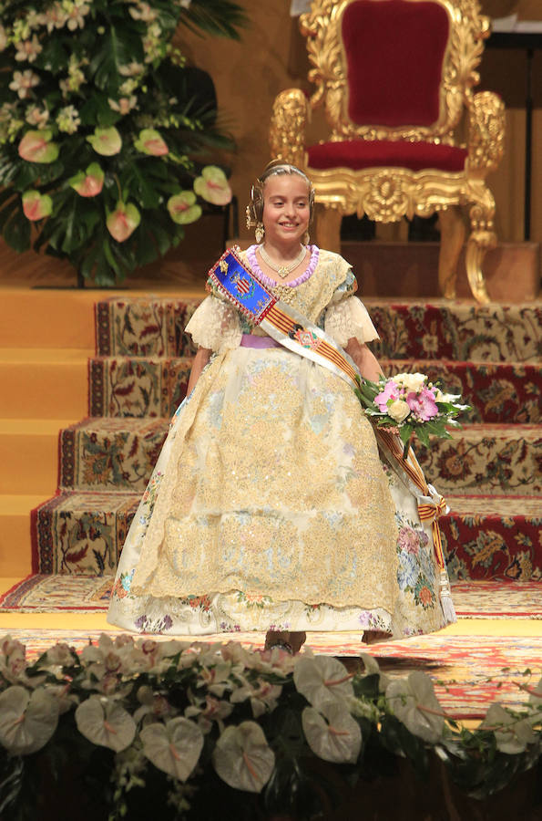 Fotos de la exaltación de la fallera mayor infantil de Valencia