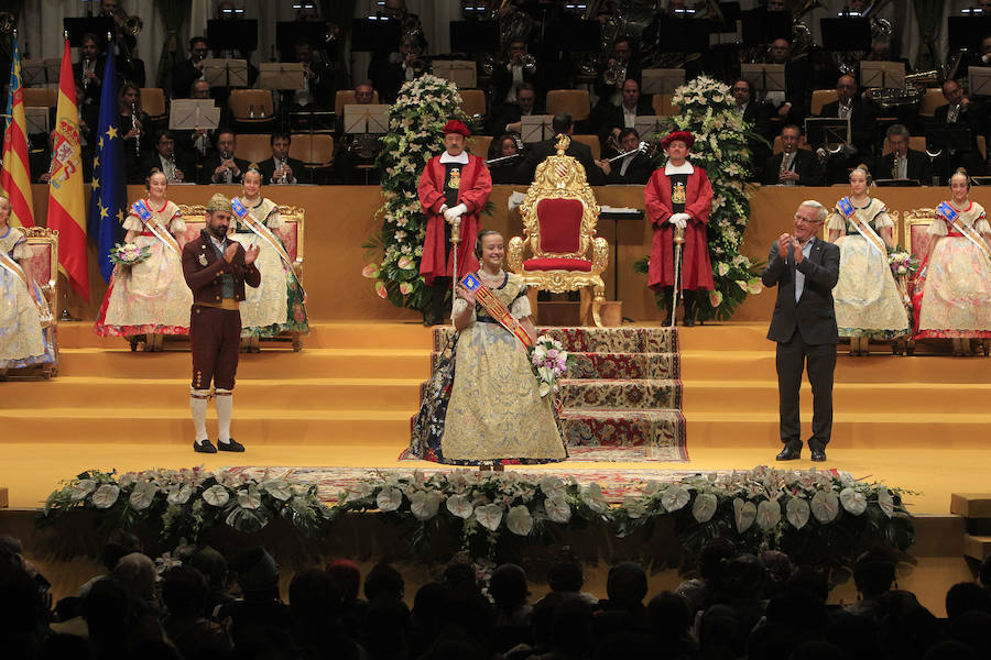 Fotos de la exaltación de la fallera mayor infantil de Valencia