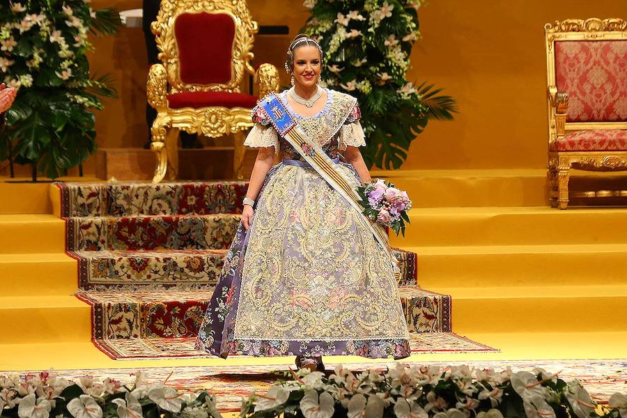 Fotos de la exaltación de la fallera mayor de Valencia 2018