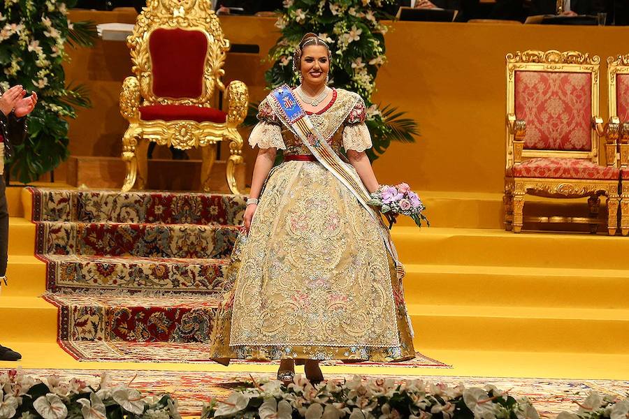 Fotos de la exaltación de la fallera mayor de Valencia 2018