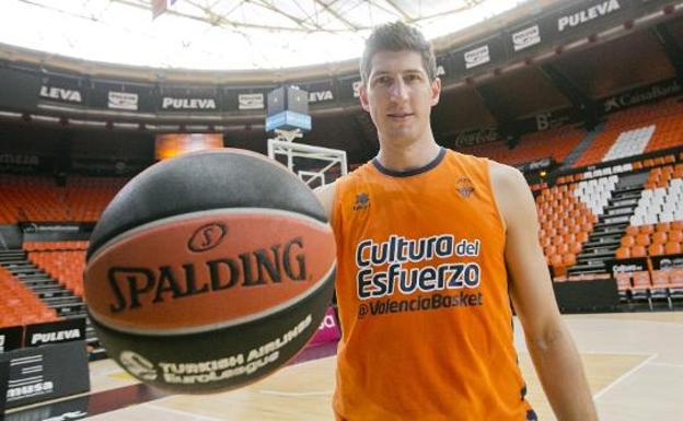 Rudez, cortado por Valencia Basket