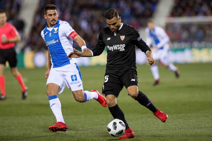Leganés y Sevilla empataron a uno en la ida de las semifinales de la Copa del Rey que se disputó en el Estadio Municipal de Butarque. Muriel adelantó al cuadro hispalense, pero Siovas, en un lance ante Sergio Rico, anotó la igualada.
