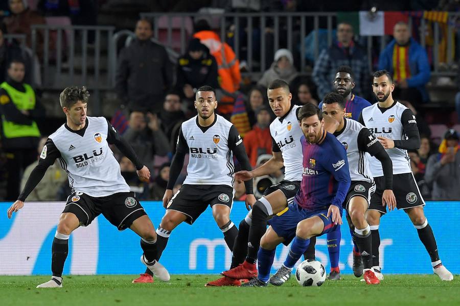 Estas son las mejores imágenes que deja el partido de ida de semifinales de Copa del Rey en el Camp Nou