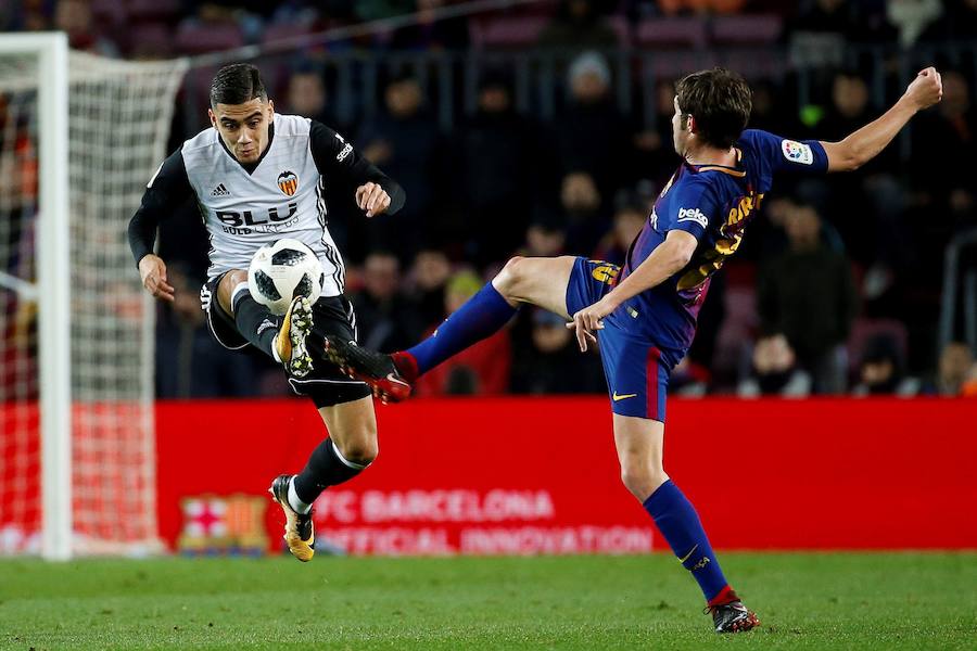 Estas son las mejores imágenes que deja el partido de ida de semifinales de Copa del Rey en el Camp Nou