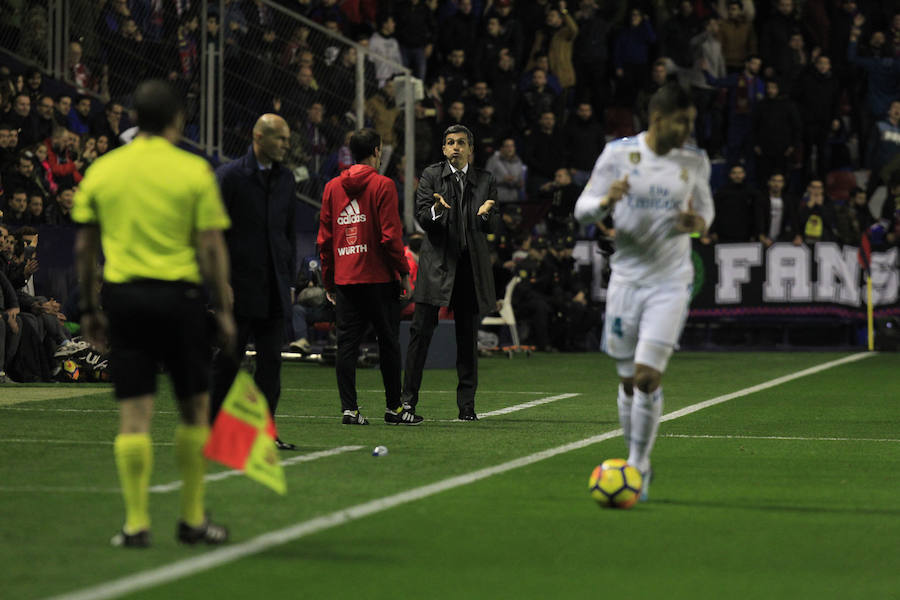 Estas son las imágenes que deja el partido de Liga en el Ciutat de València