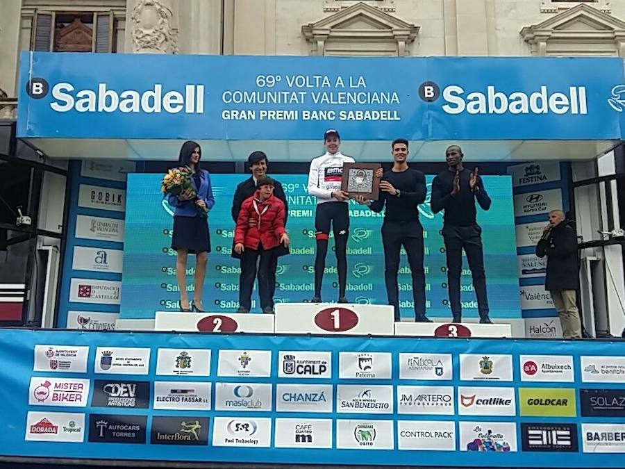 Fotos del final de la Volta ciclista a la Comunitat Valenciana