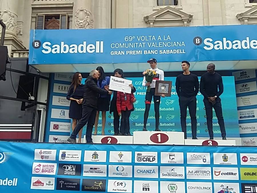 Fotos del final de la Volta ciclista a la Comunitat Valenciana