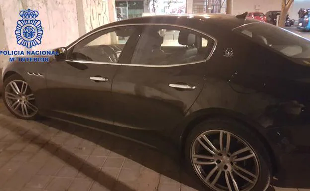 Detenido un valenciano de 20 años por comprar un Maserati con un cheque sin fondos