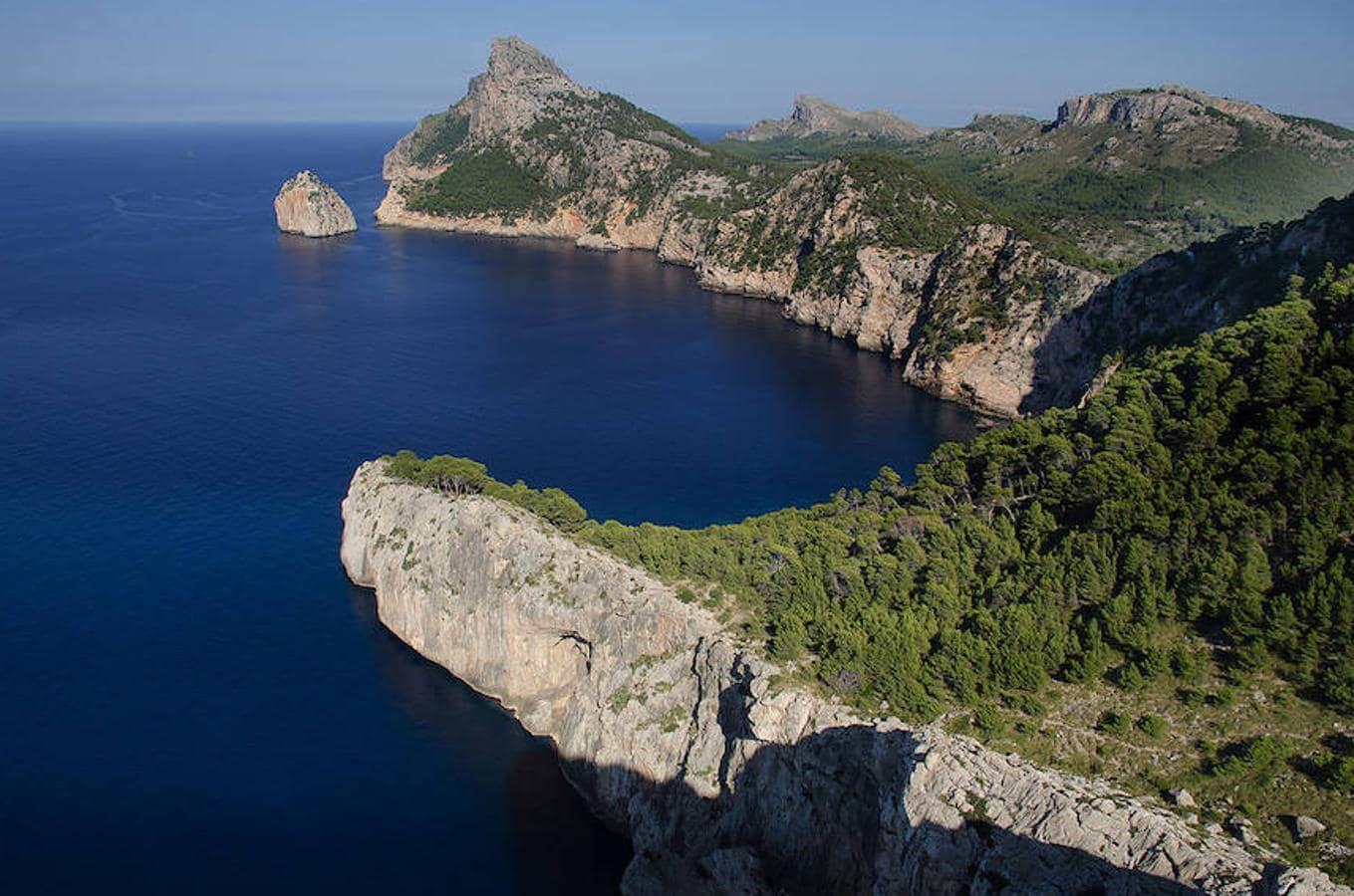 El Cabo de Formentor, una de las vistas más extraordinarias que ofrece la isla de Mallorca y que se encuentra en el extremo norte de la isla.