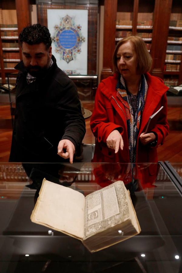 Fotos: Fotos de las joyas manuscritas e incunables de la exposición de la Universitat de València