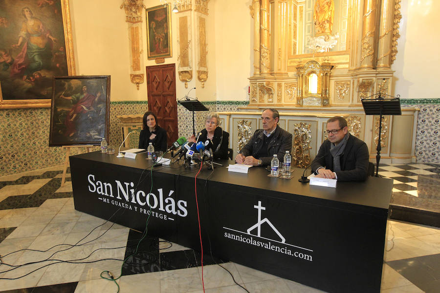 La iglesia de San Nicolás, considerada "la Capilla Sixtina valenciana" tras su recuperación pictórica y estructural de los últimos años, luce ya la restauración y el reagrupamiento cronológico también de su Capilla de la Comunión, una obra del siglo XVIII que arrastraba décadas de deterioro. Los trabajos de restauración de la capilla han concluido tras nueve meses y una inversión de un millón de euros financiados por la Fundación Hortensia Herrero, que lleva invertidos ya 5,5 millones en los últimos seis años en esta iglesia. La Capilla de la Comunión data de 1760 y aunque ha sido restaurada a principios del siglo XX, era "evidente su deterioro progresivo desde los años 30" y en ella pueden verse dos cúpulas sucesivas, "algo que no sucede en ninguna otra capilla valenciana". 