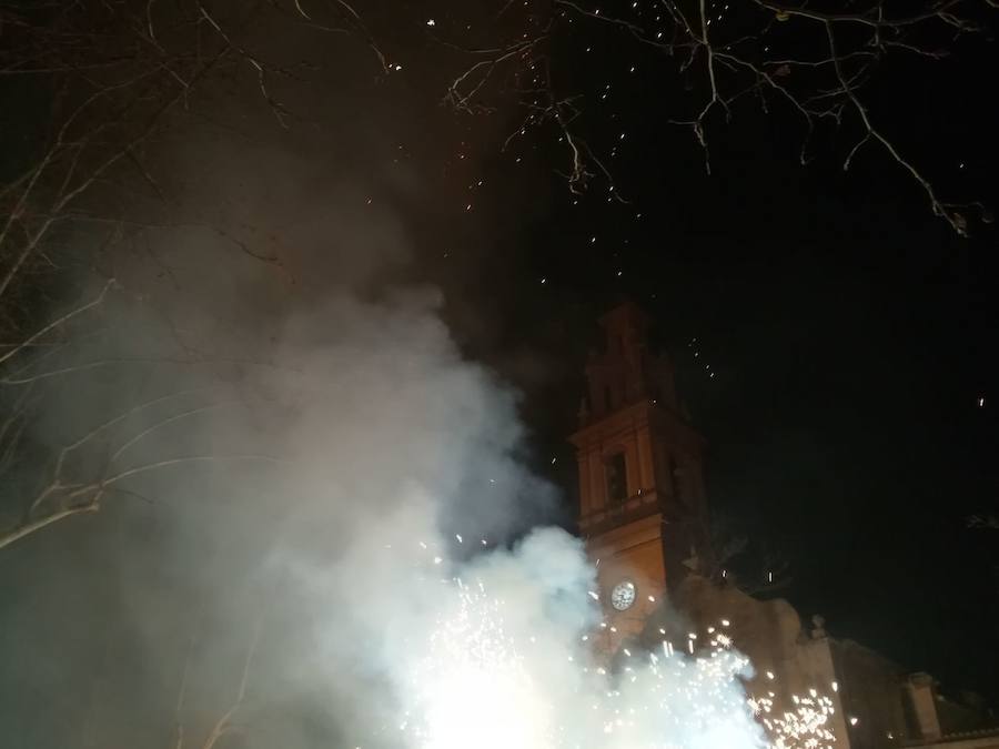 El barrio de Valencia celebra los días previos a la festividad de su patrona. Hoy ha tenido lugar el correfoc por las calles del casco antiguo. El programa de actos para este fin de semana es el siguiente: sábado: guitarrà y cant d'estil; domingo: alborada a la medianoche, volteo de campanas y disparo pirotécnico por la mañana y ofrenda a las 18 horas; lunes: misa de descubrir a las 06:30 horas, traslado de la imagen a mediodía, mascletà en la plaza Badajoz a las 14 horas, procesión a las 20 horas y disparo de fuegos artificiales a las 22 horas.