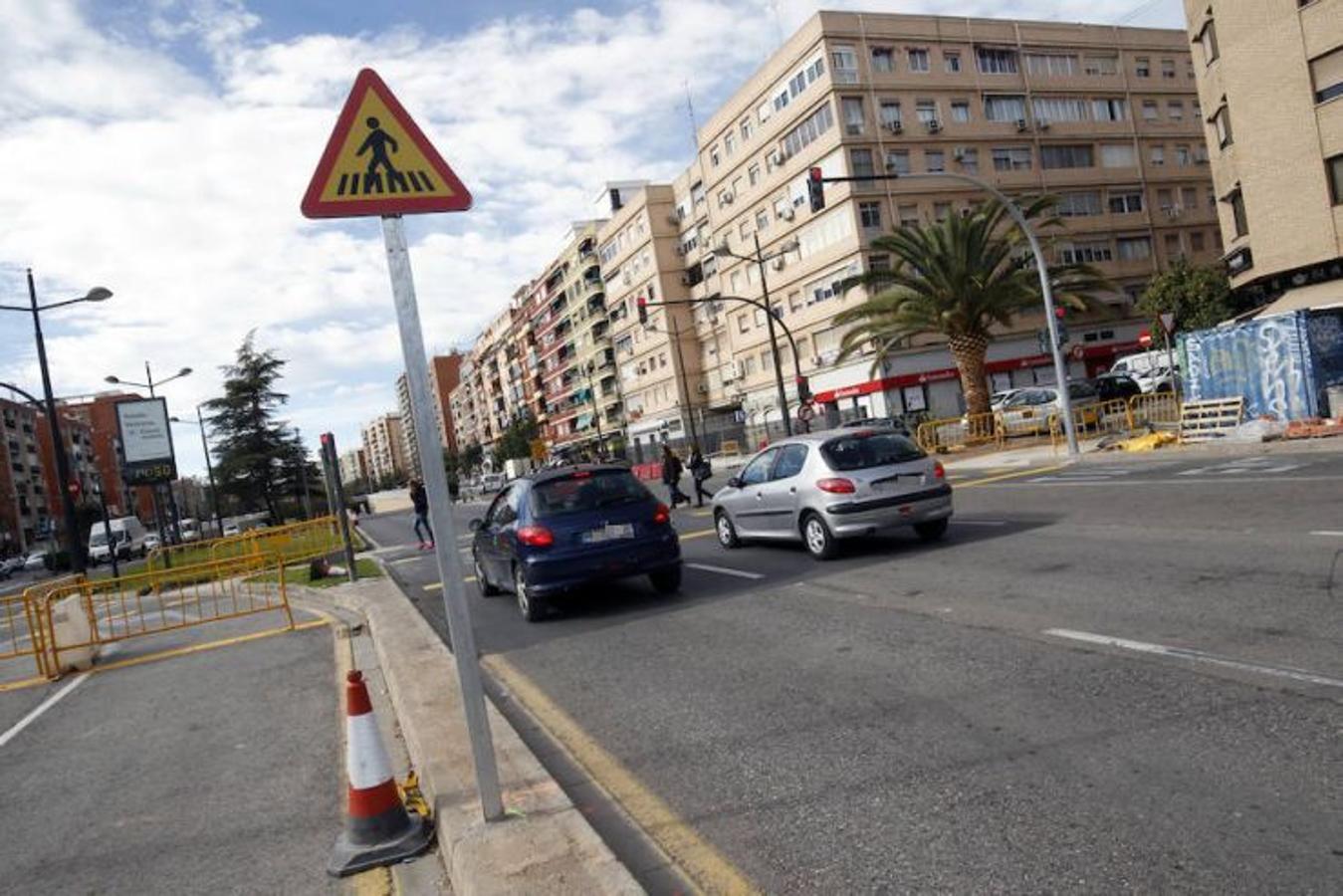 Fotos: Fotos de las señales indebidas en la avenida del Cid