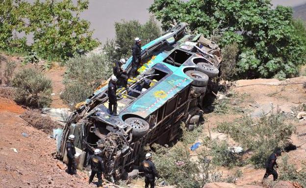 Estado del autobús tras el accidente.