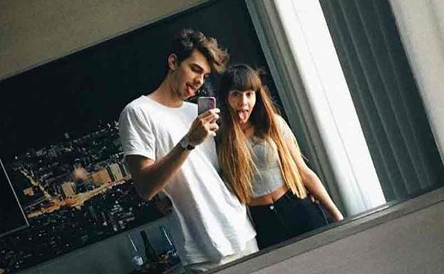 Aitana, con Vicente.