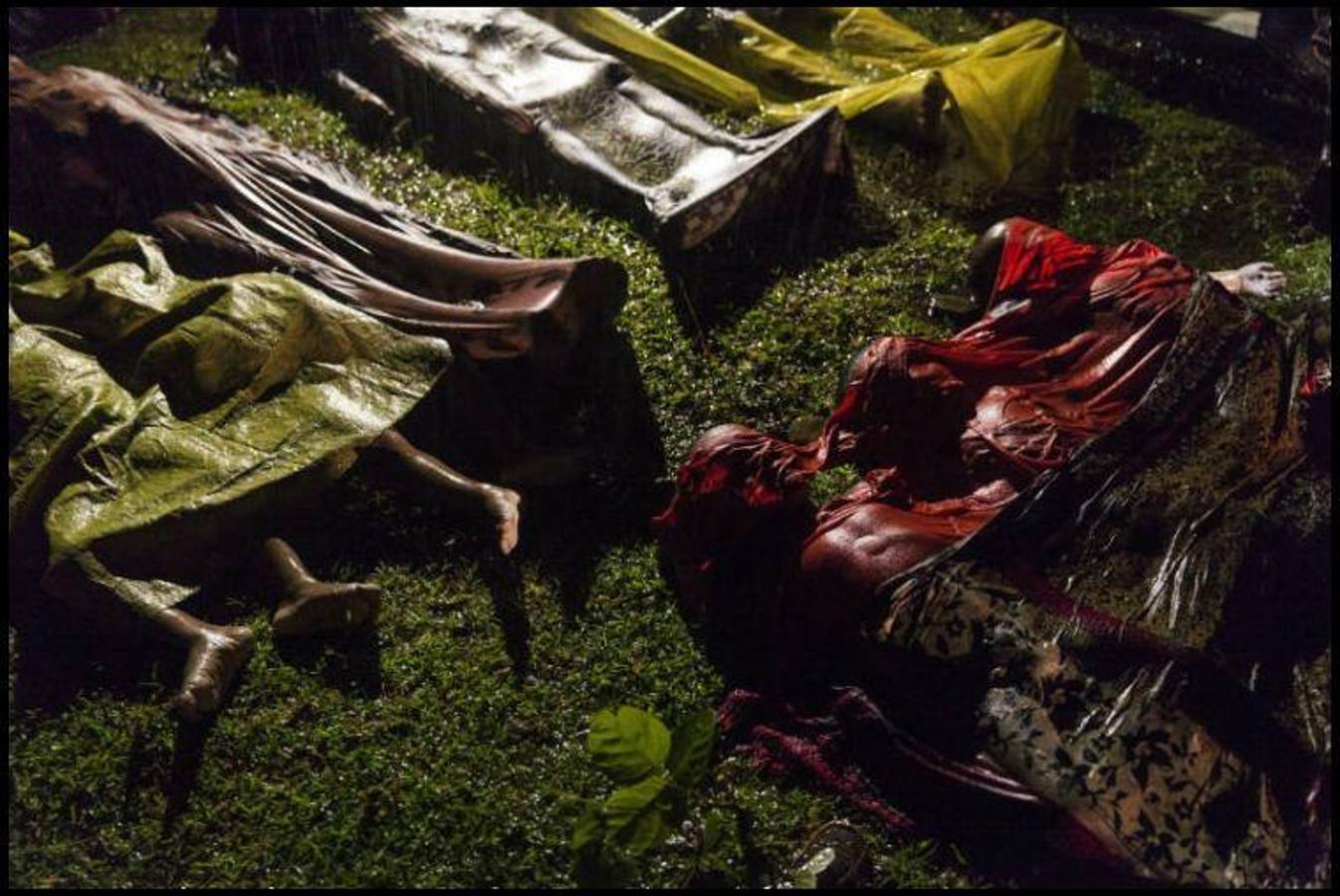 Patrick Brown de Panos Pictures para Unicef. 28 de septiembre de 2017. El escándalo de los refugiados rohinyás, en Myanmar, es otro de los temas que protagoniza la 61 edición del World Press Photo. El fotógrafo capturó los cuerpos sin vida de varios niños, después de que el barco en el que huían casi 100 personas, se hundiera. Tras la catástrofe, sobrevivieron únicamente 17 personas.