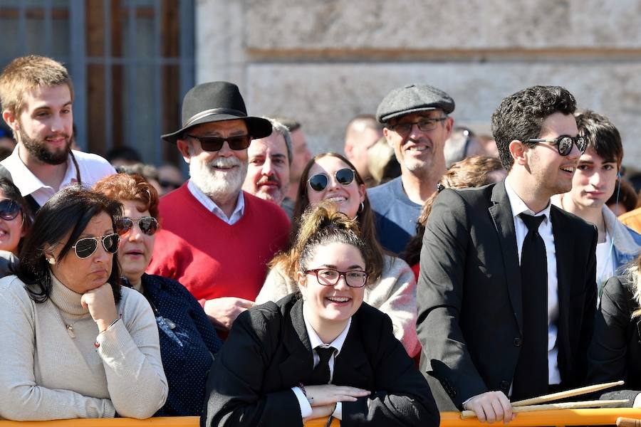 Fotos: Búscate en la mascletà del 25 de febrero en las Fallas 2018