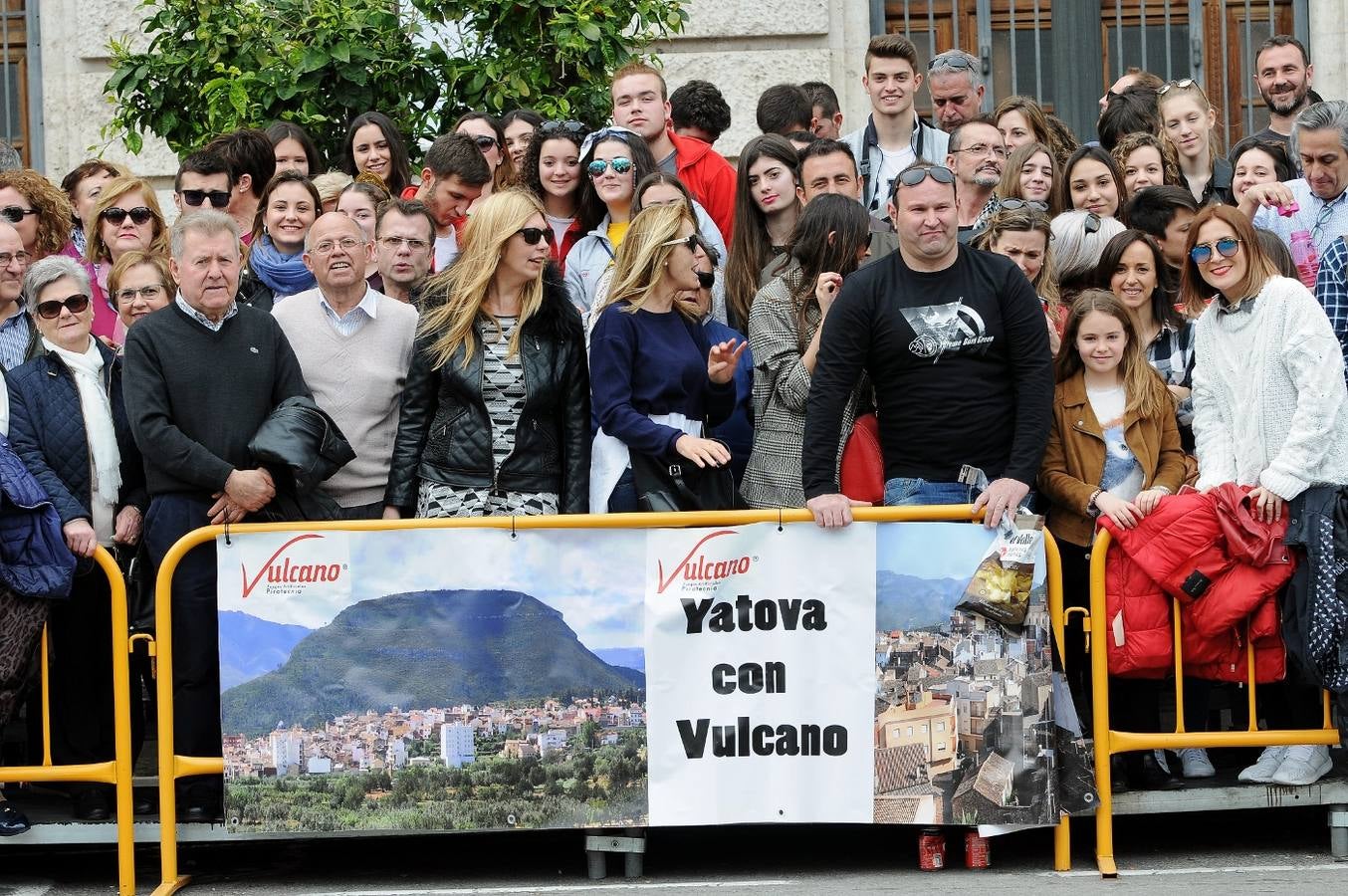 Fotos: Búscate en la mascletà de hoy, sábado 3 de marzo, disparada por Vulcano