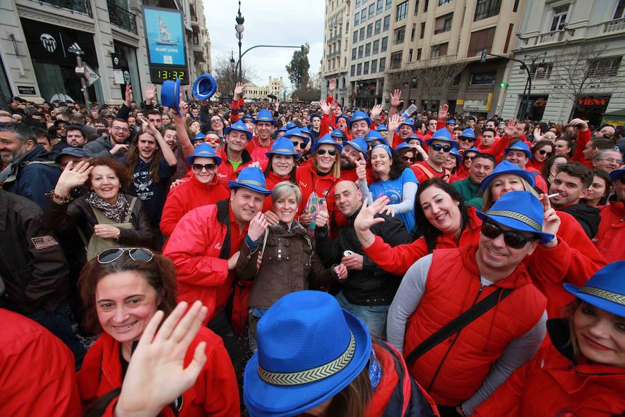Fotos: Así ha sido la mascletà del primer domingo de marzo