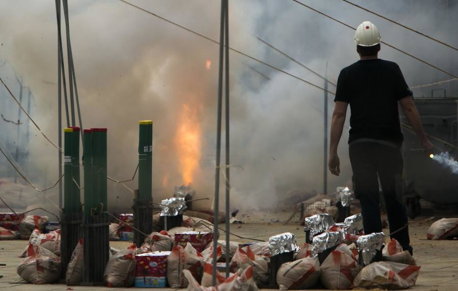 Fotos: Fotos de la mascletà del 5 de marzo, de Pirotecnia Nadal-Martí