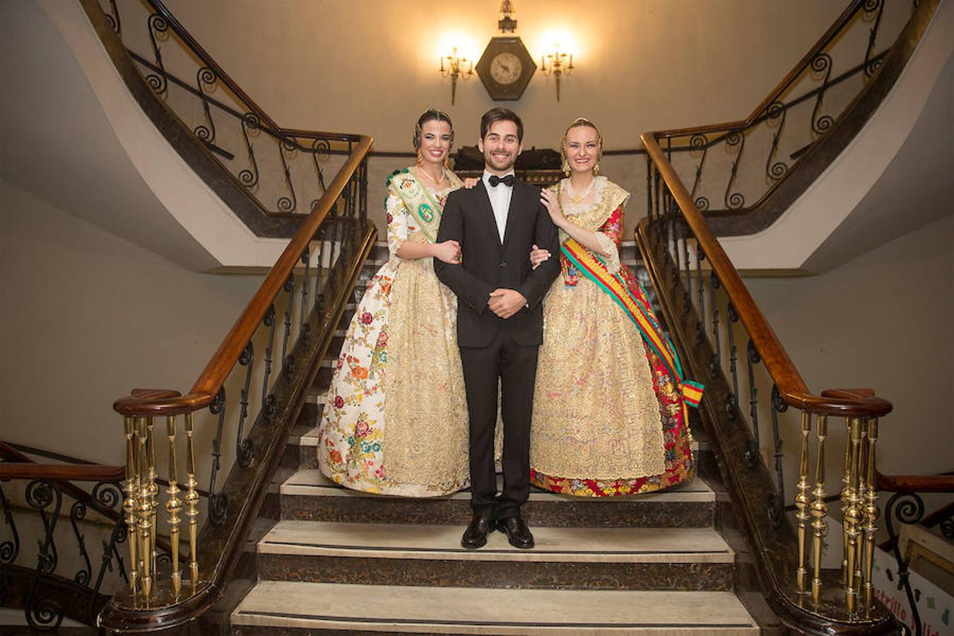 Convento Jerusalén-Matemático Marzal ha celebrado su 125 aniversario con una gala a través de la cual se ha hecho un repaso de la historia de la comisión. Al acto han acudido artistas falleros, falleras mayores e infantiles, así como miembros de la veterana comisión fallera.