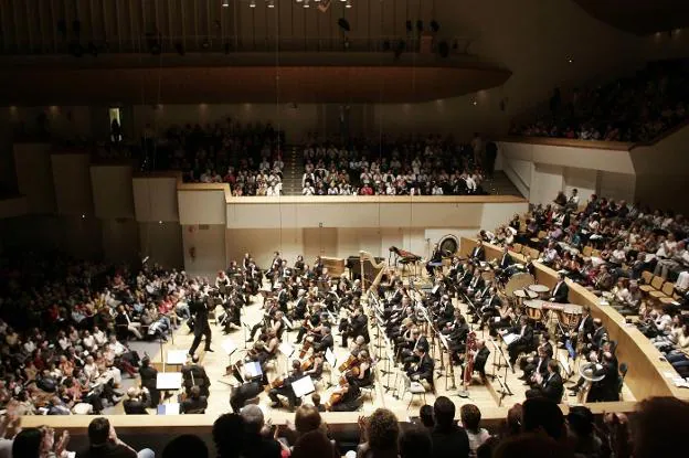 La Orquesta de Valencia, durante una actuación en el Palau de la Música. 