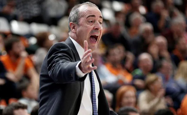 Txus Vidorreta, durante un partido del Valencia Basket.