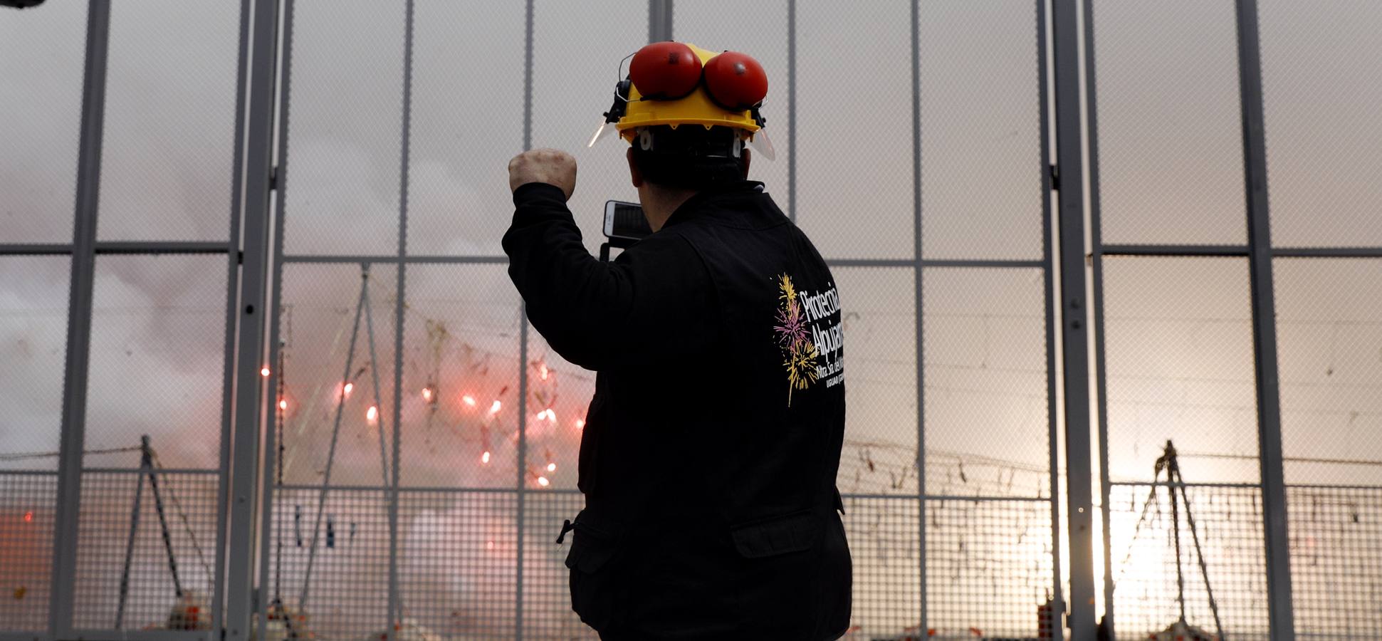 Fotos: Así ha sido la mascletà del 9 de marzo: las mejores imágenes del disparo de la Alpujarreña