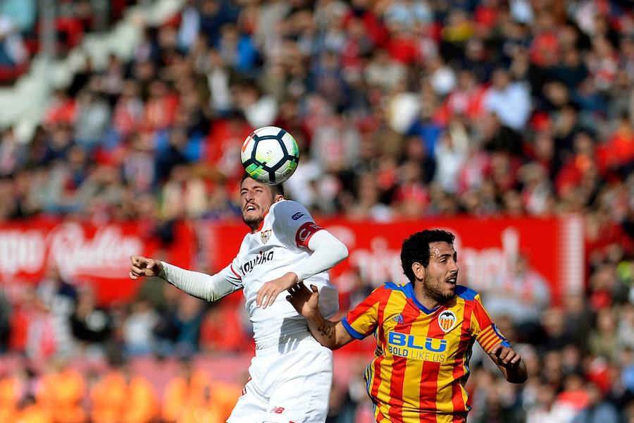 Estas son las mejores imágenes que deja el partido de la jornada 28 de Liga en el Sánchez Pizjuán