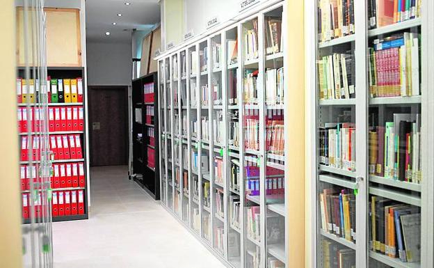 La Biblioteca Suecana cumple 30 años. 