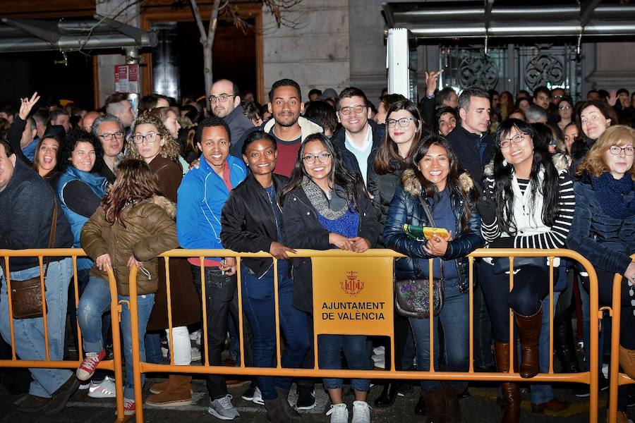 Fotos: Fotos de la mascletà nocturna del 10 de marzo