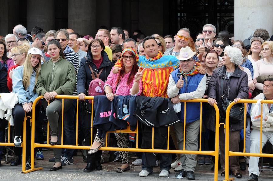 Fotos: Búscate en la mascletà de hoy 14 de marzo, de pirotecnia Zarzoso