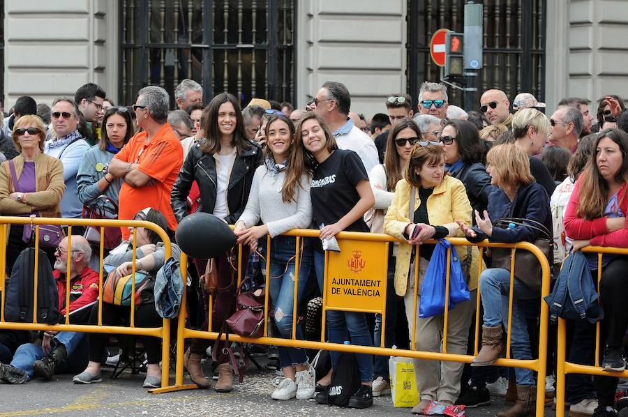 Fotos: Búscate en la mascletà de hoy 14 de marzo, de pirotecnia Zarzoso