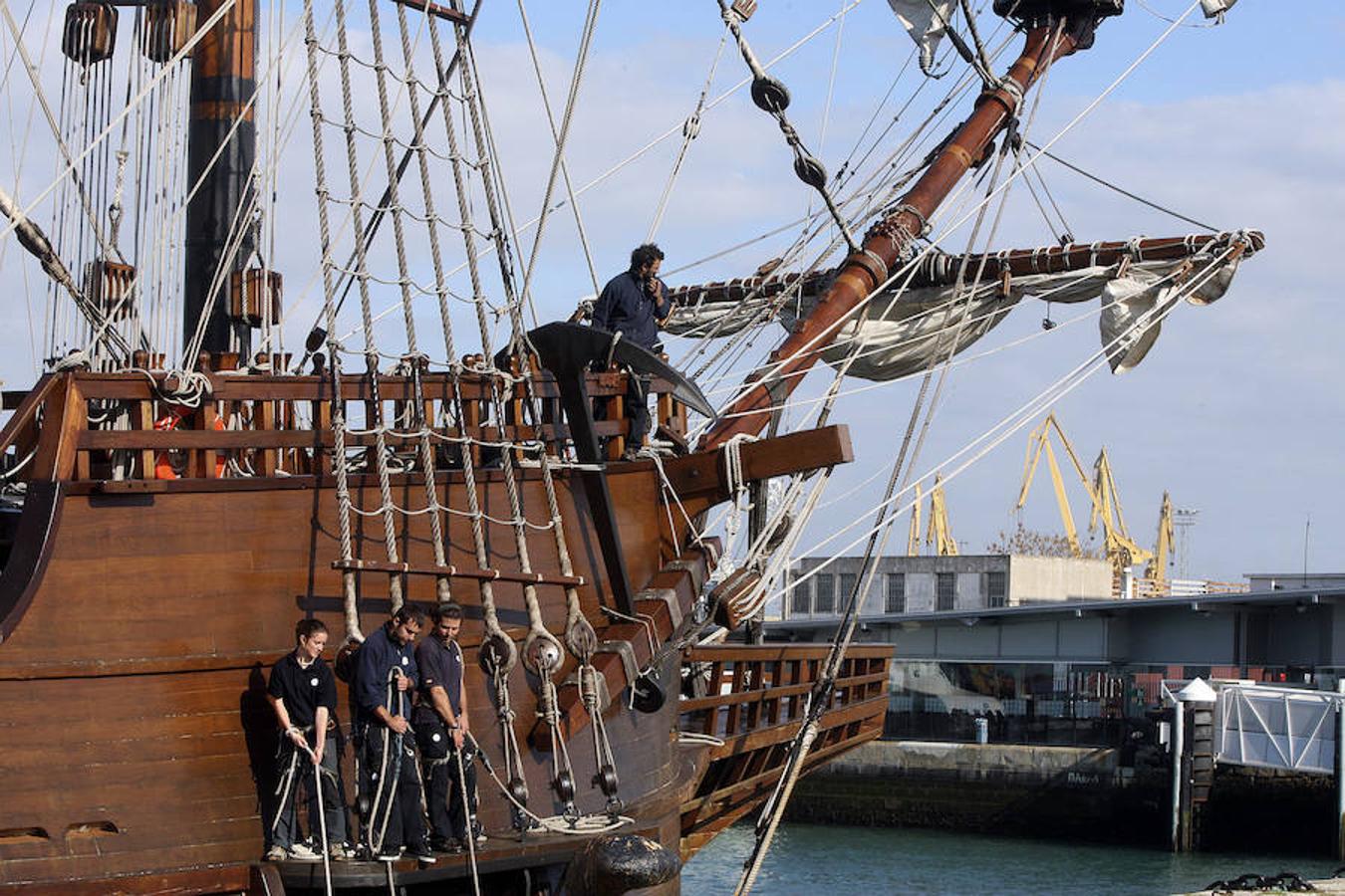 El galeón Andalucía llega este jueves 15 de marzo a Valencia. Tiene previsto atracar frente al Veles e Vents-La Marina de Valencia y podrá ser visitado por el público valenciano hasta el día 19, de 10 a 19 horas. La entrada costará 6 euros para adultos y 3 para niños de entre 5 y 10 años.