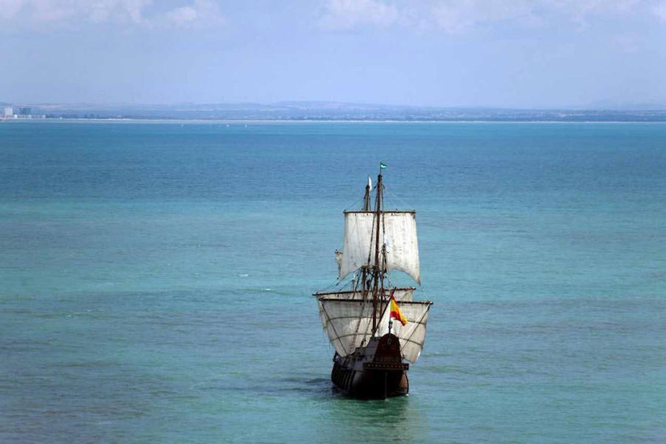 El galeón Andalucía llega este jueves 15 de marzo a Valencia. Tiene previsto atracar frente al Veles e Vents-La Marina de Valencia y podrá ser visitado por el público valenciano hasta el día 19, de 10 a 19 horas. La entrada costará 6 euros para adultos y 3 para niños de entre 5 y 10 años.