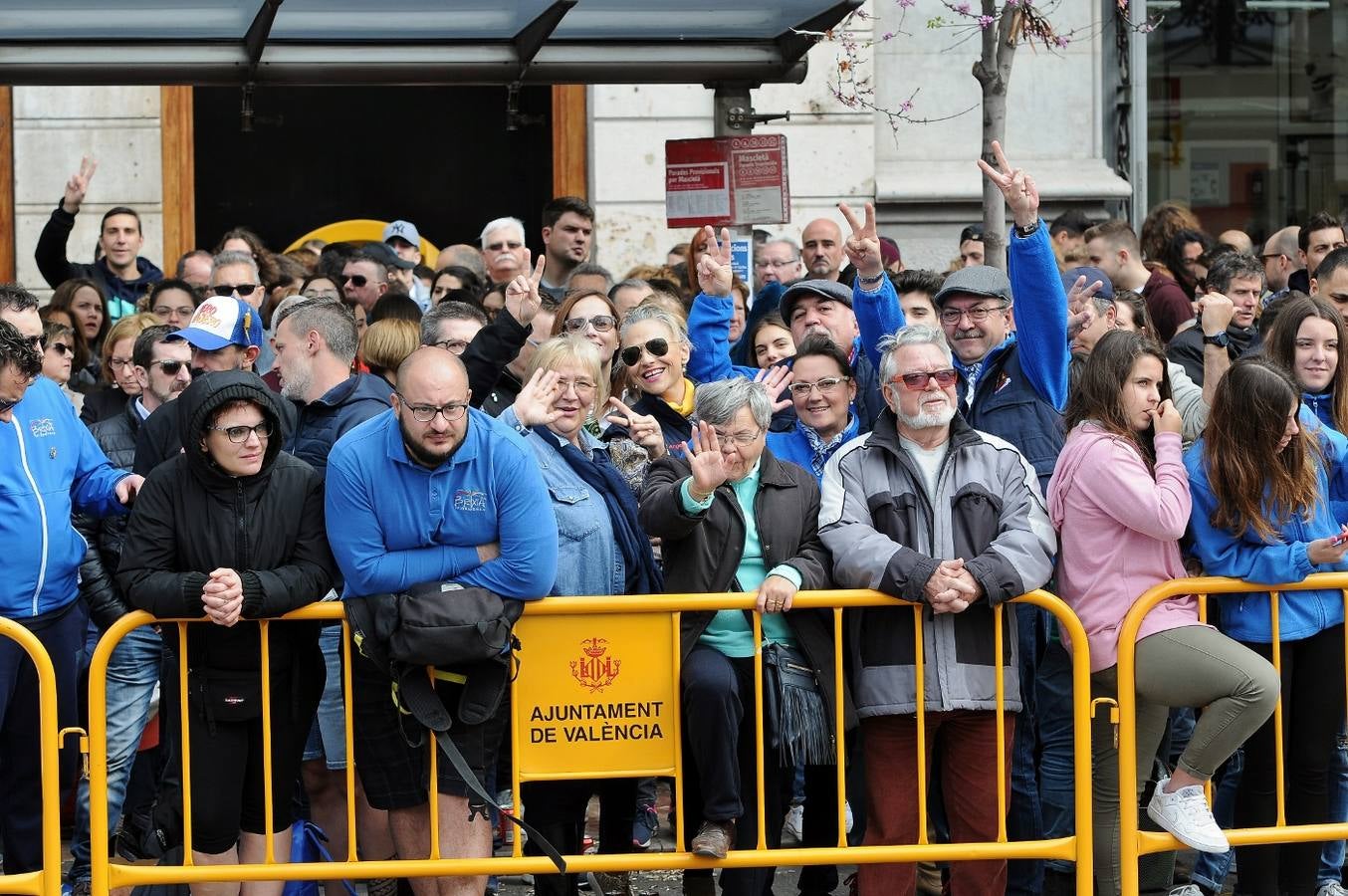 Fotos: Búscate en la mascletà del 15 de marzo de Ricardo Caballer (Ricasa)