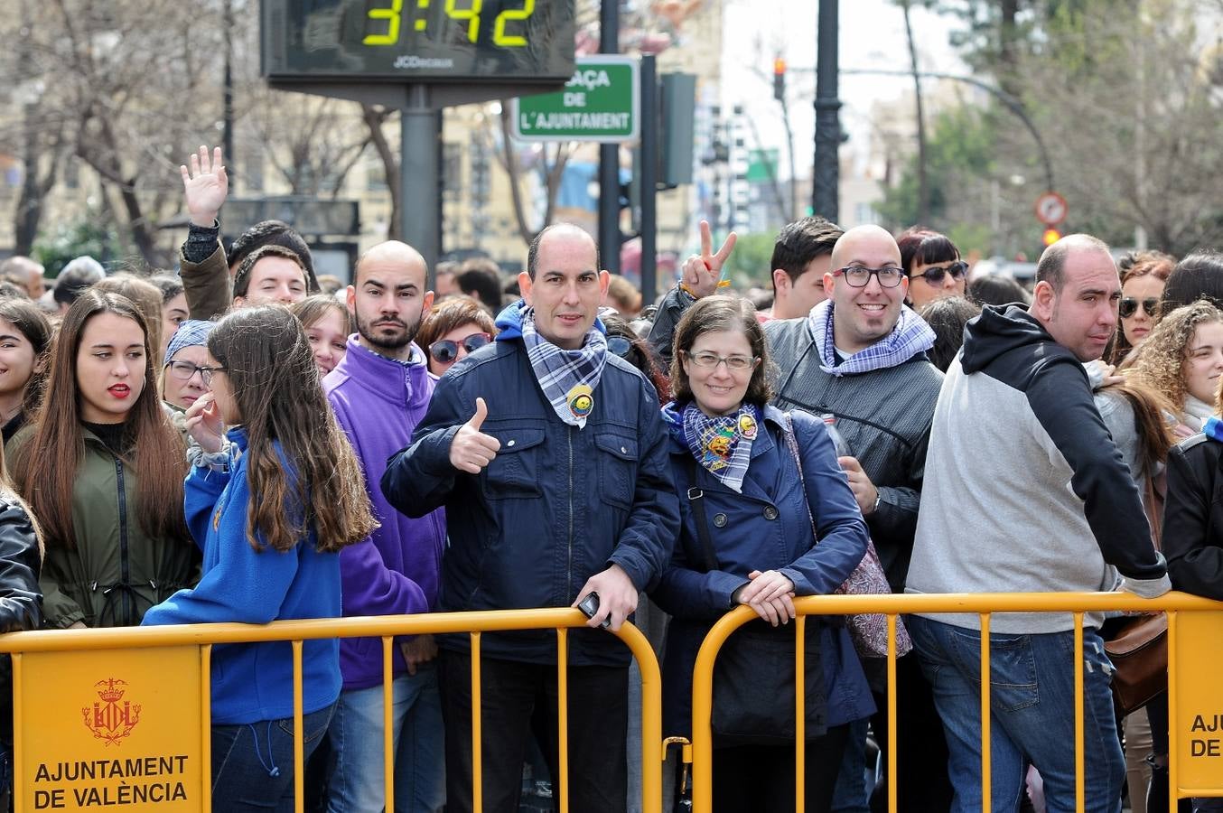 Fotos: Búscate en la mascletà del 15 de marzo de Ricardo Caballer (Ricasa)