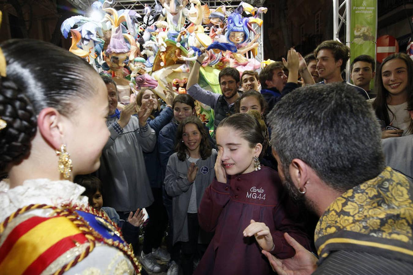 La comisión del Eixample consigue el oro de la máxima categoría con la obra de Iván Tortaja que lleva por lema 'Mira dentro'.