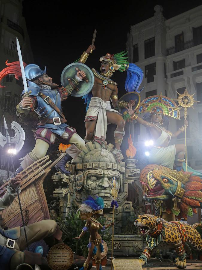 Falla Almirante Cadarso - Conde Altea. Artista: Manuel Algarra. Lema: En busca del dorado.