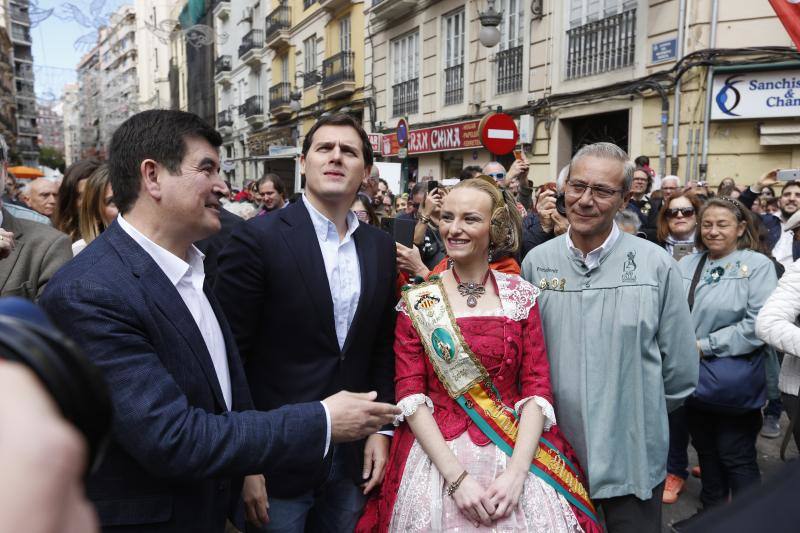 Fotos: Fotos de Albert Rivera en las Fallas de Valencia