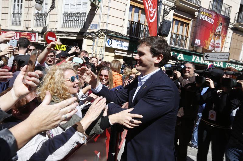 Fotos: Fotos de Albert Rivera en las Fallas de Valencia