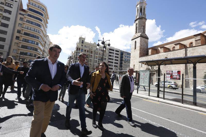 Fotos: Fotos de Albert Rivera en las Fallas de Valencia