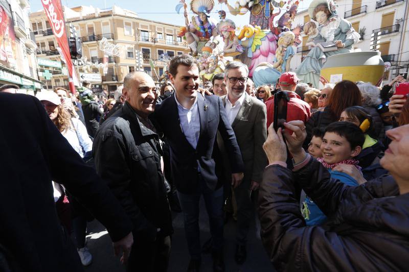 Fotos: Fotos de Albert Rivera en las Fallas de Valencia