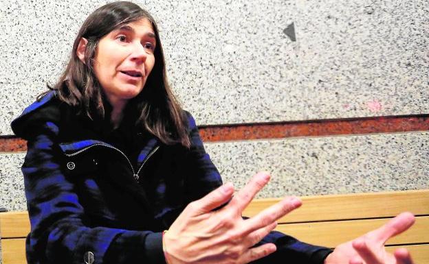 La científica María Blasco durante la entrevista.