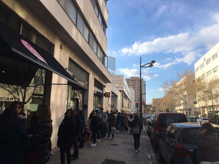 La triunfita arrasa en su visita a El Corte Inglés de Nuevo Centro