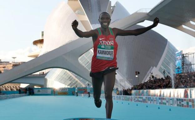El keniano Kamworor, vencedor del Mundial de Medio Maratón Valencia 2018.